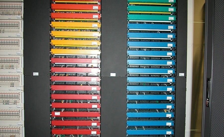Color-coded patch panels for organized network cabling in data center